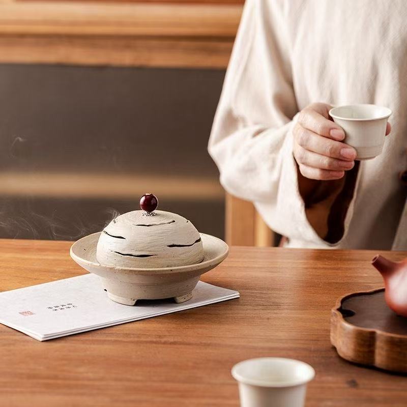 Handcrafted Retro-Zen Ceramic Aromatherapy Censer